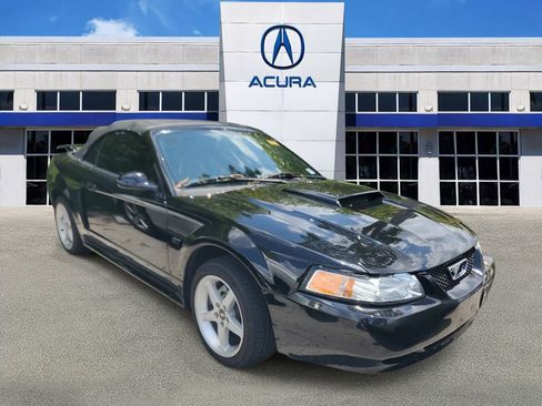 Used 2002 Ford Mustang GT RWD image 1