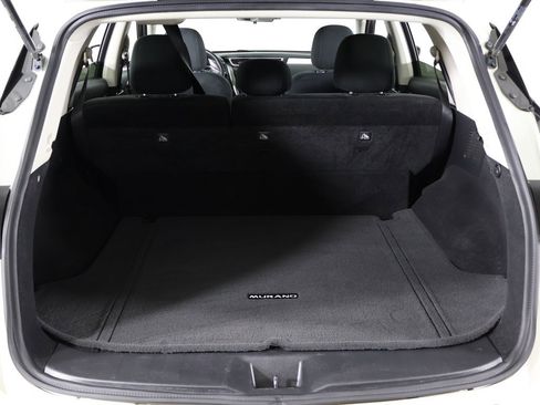 Used 2020 Nissan Murano S w/ Technology Package image 16