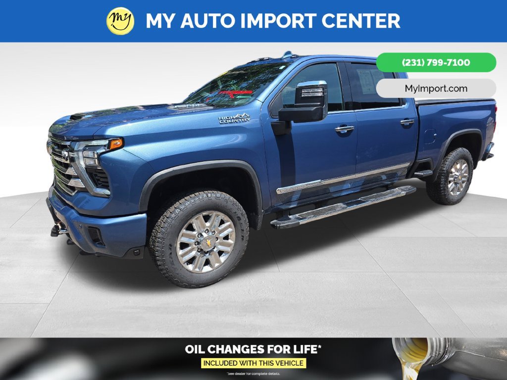 Used 2024 Chevrolet Silverado 3500 High Country w/ Technology Package AWD/4WD image 3
