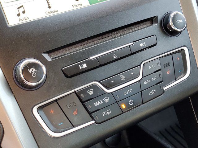 Used 2017 Ford Fusion Energi SE FWD image 19