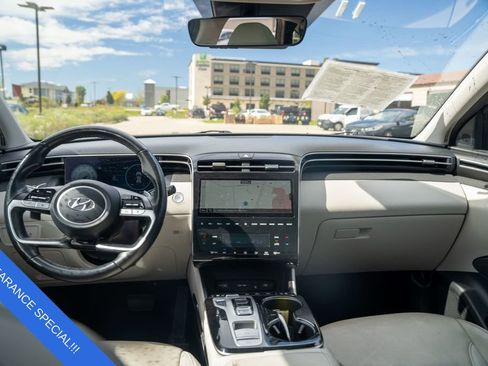 Used 2023 Hyundai Tucson Limited image 16