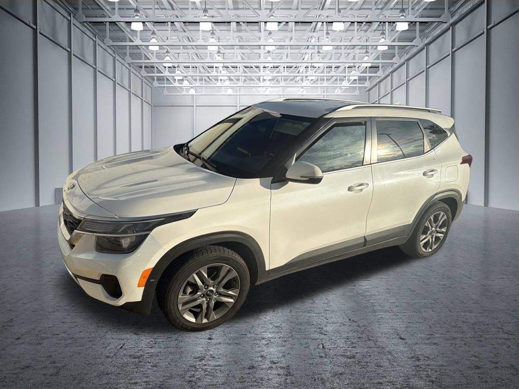 Used 2021 Kia Seltos S AWD/4WD image 1
