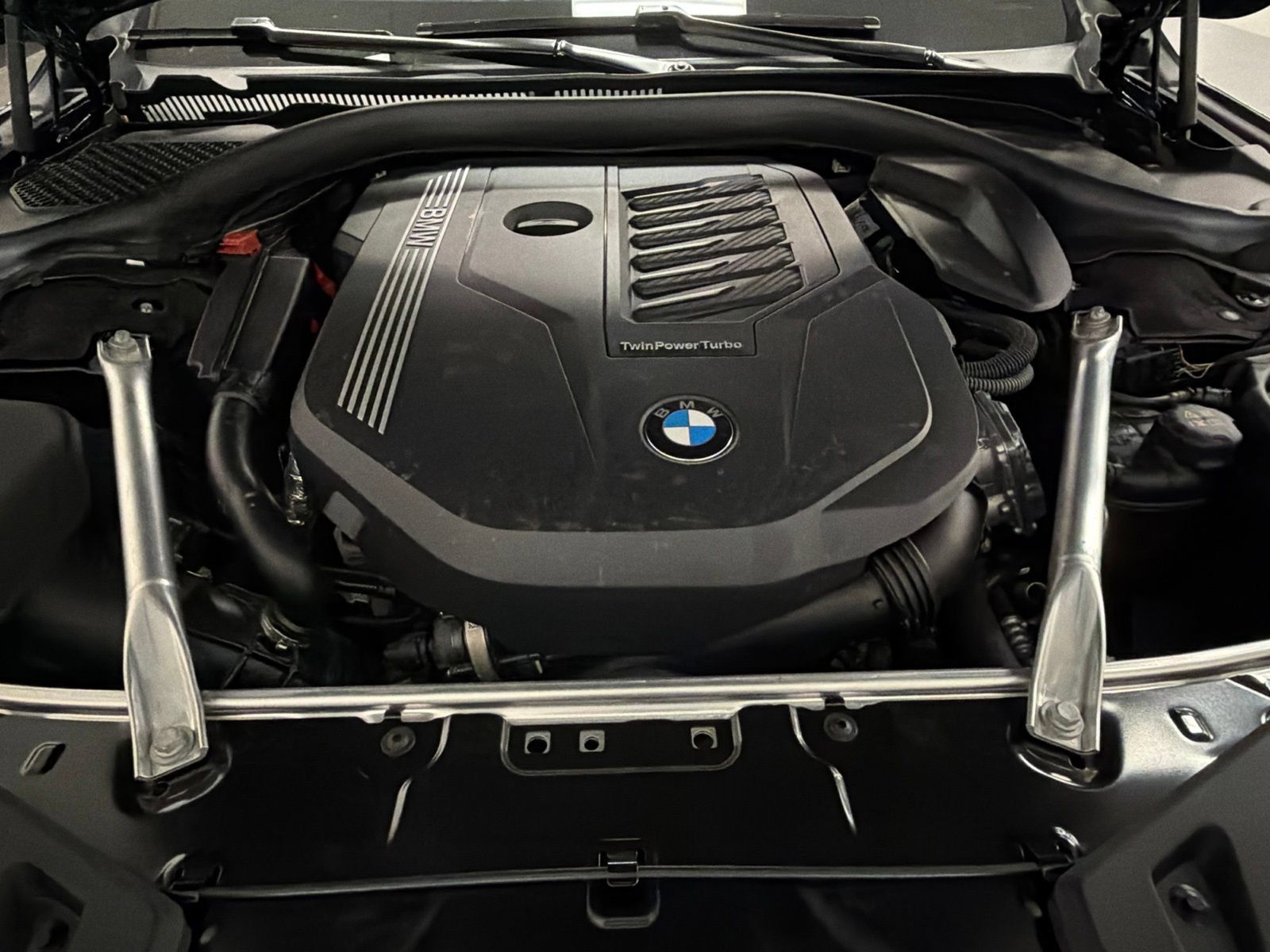 Used 2025 BMW 840i xDrive AWD/4WD image 41