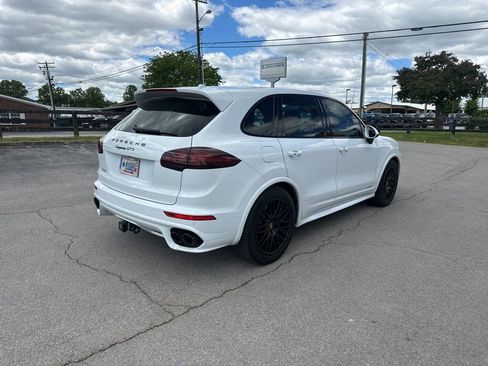 Used 2016 Porsche Cayenne GTS AWD/4WD image 3