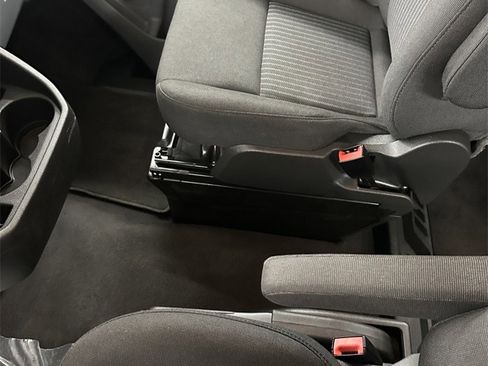 Used 2016 Ford Transit 350 XLT image 18