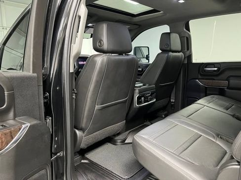 Used 2021 GMC Sierra 3500 Denali w/ Denali Black Diamond Edition AWD/4WD image 42