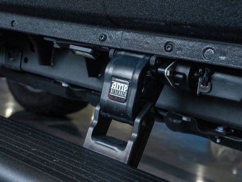 Used 2023 Jeep Gladiator Sport AWD/4WD image 82