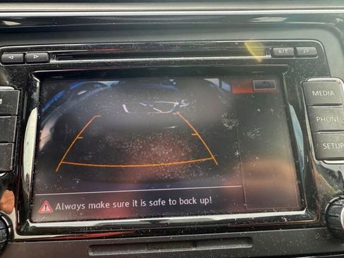 Used 2015 Volkswagen Passat TDI SE image 12