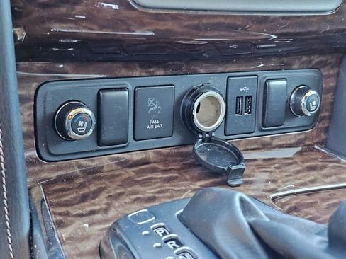 Used 2019 Nissan Armada Platinum w/ Captain's Chairs Package image 23