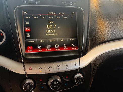 Used 2018 Dodge Journey GT FWD image 12