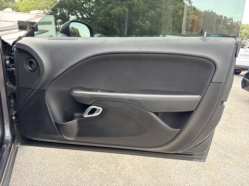 Used 2019 Dodge Challenger SXT AWD/4WD image 25