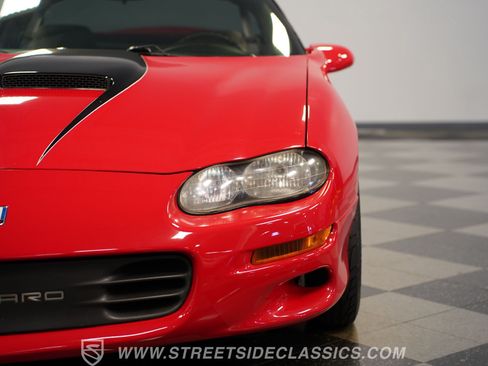 Used 2001 Chevrolet Camaro Z28 RWD image 21