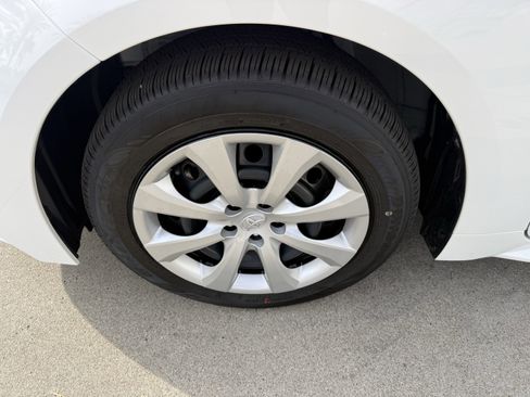 Certified 2026 Toyota Corolla LE image 10