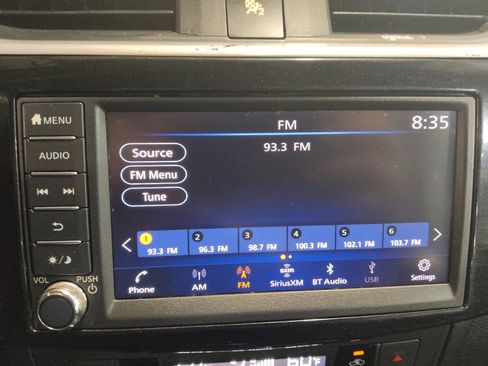 Used 2019 Nissan Sentra SV w/ Special Edition Package FWD image 25