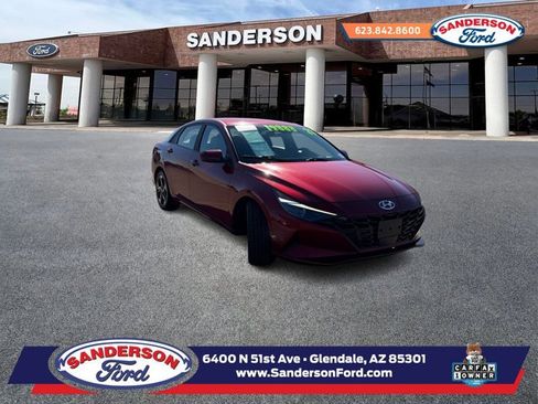 Used 2023 Hyundai Elantra SEL w/ Convenience Package image 1