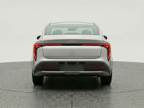 Used 2025 Kia K4 LXS FWD image 7