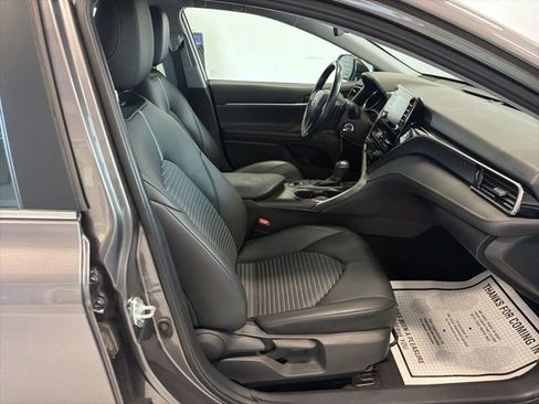 Used 2021 Toyota Camry SE AWD/4WD image 28