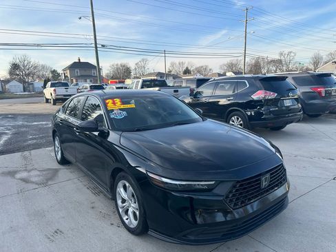 Used 2023 Honda Accord LX image 7