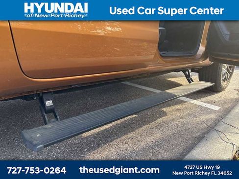 Used 2020 Ford Ranger XLT w/ Equipment Group 302A Luxury image 9