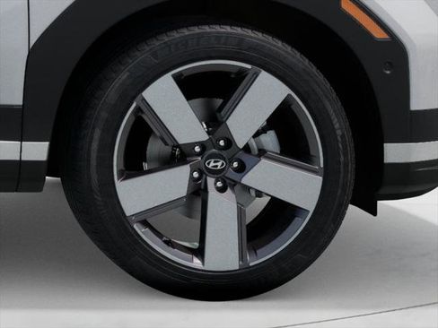 New 2025 Hyundai Santa Fe Limited image 8