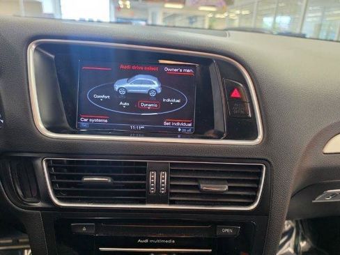 Used 2017 Audi SQ5 Premium Plus w/ Technology Package AWD/4WD image 16
