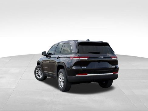 New 2026 Jeep Grand Cherokee Laredo X AWD/4WD image 3