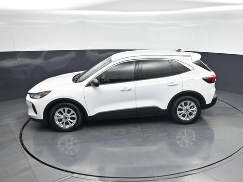 Certified 2023 Ford Escape Active FWD image 27