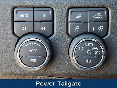 Used 2025 Chevrolet Silverado 3500 High Country image 26