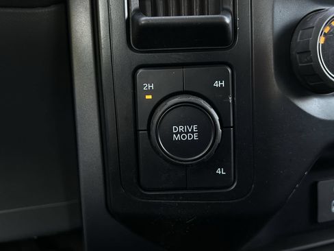 Used 2023 Ford F150 XLT AWD/4WD image 23