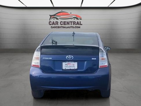 Used 2010 Toyota Prius Two FWD image 4