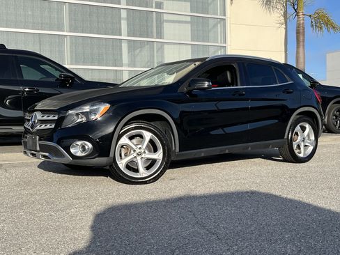 Used 2019 Mercedes-Benz GLA 250 4MATIC image 1