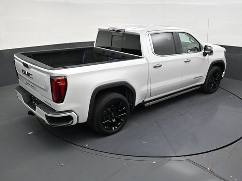 Used 2023 GMC Sierra 1500 Denali w/ Denali Carbonpro Edition AWD/4WD image 16