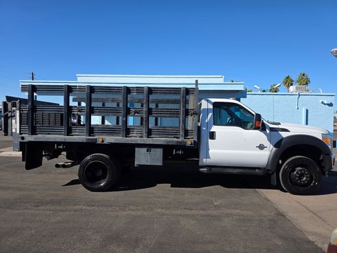 Used 2015 Ford F550 4WD Reg Cab 165 WB 84 CA XL image 2