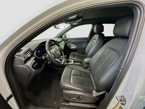 Used 2024 Audi Q3 2.0T Premium image 13
