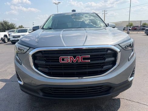 Used 2020 GMC Terrain SLE FWD image 8