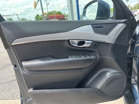 Used 2023 Volvo XC90 B5 Core w/ Protection Package Premier AWD/4WD image 12