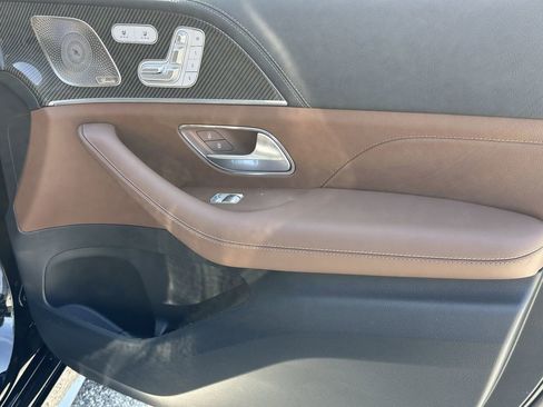 New 2026 Mercedes-Benz GLE 53 AMG 4MATIC Coupe image 17