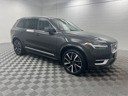 Used 2023 Volvo XC90 B6 Plus w/ Protection Package AWD/4WD image 1