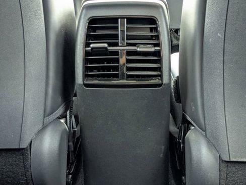 Certified 2023 Kia Niro EX Touring FWD image 17