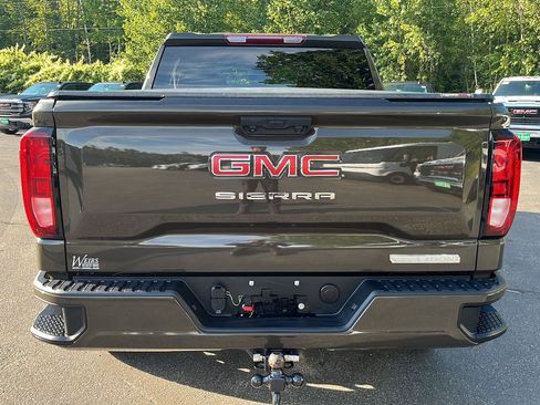 Used 2024 GMC Sierra 1500 Elevation AWD/4WD image 4