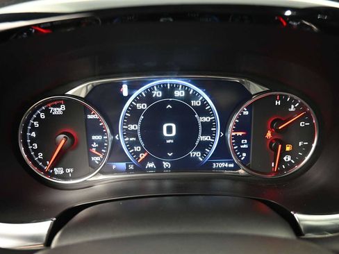 Used 2023 Chevrolet Traverse Premier w/ Redline Edition AWD/4WD image 7
