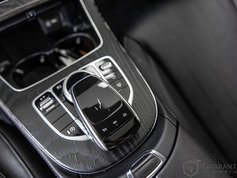Used 2019 Mercedes-Benz E 300 4MATIC w/ Driver Assistance Package image 31