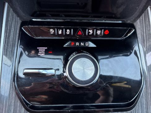 Used 2022 Jeep Wagoneer Series II w/ Premium Group I image 22