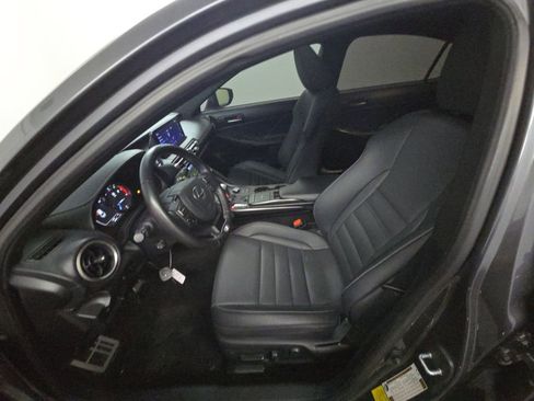 Used 2022 Lexus IS 350 F Sport image 7