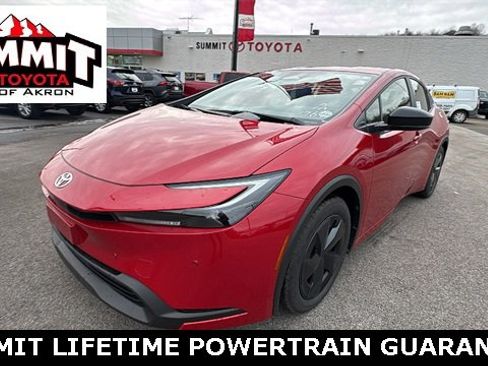 New 2026 Toyota Prius LE image 1