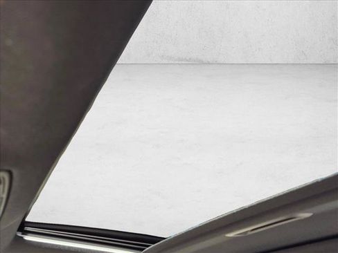 Used 2023 Mercedes-Benz E 350 Sedan image 16