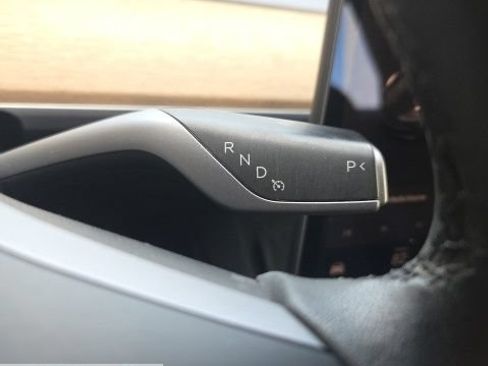 Used 2022 Tesla Model 3 Long Range AWD/4WD image 31