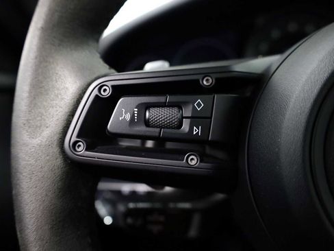 Certified 2022 Porsche 911 Carrera GTS image 25