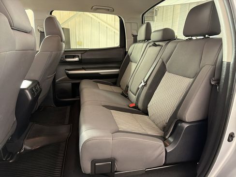 Used 2016 Toyota Tundra SR5 w/ TRD Off Road Package AWD/4WD image 15