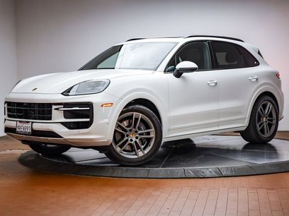 Certified 2025 Porsche Cayenne